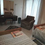 Apartament Chariandry Court