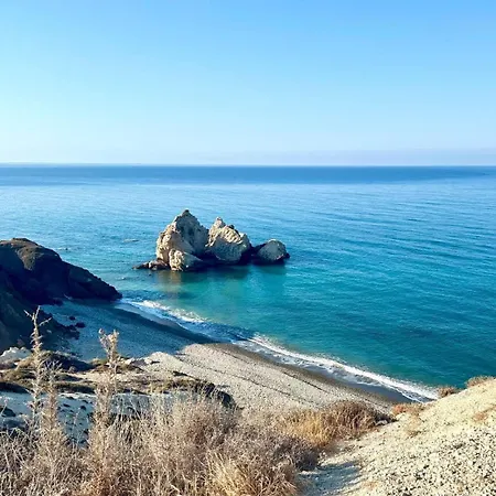 Chariandry Court Lejlighed