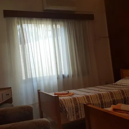 公寓 Chariandry Court 皮斯索里