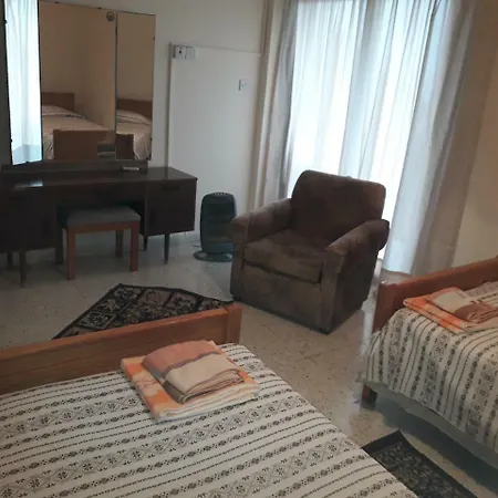 Apartment Chariandry Court