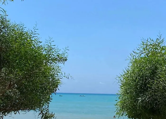 Chariandry Court * Pissouri